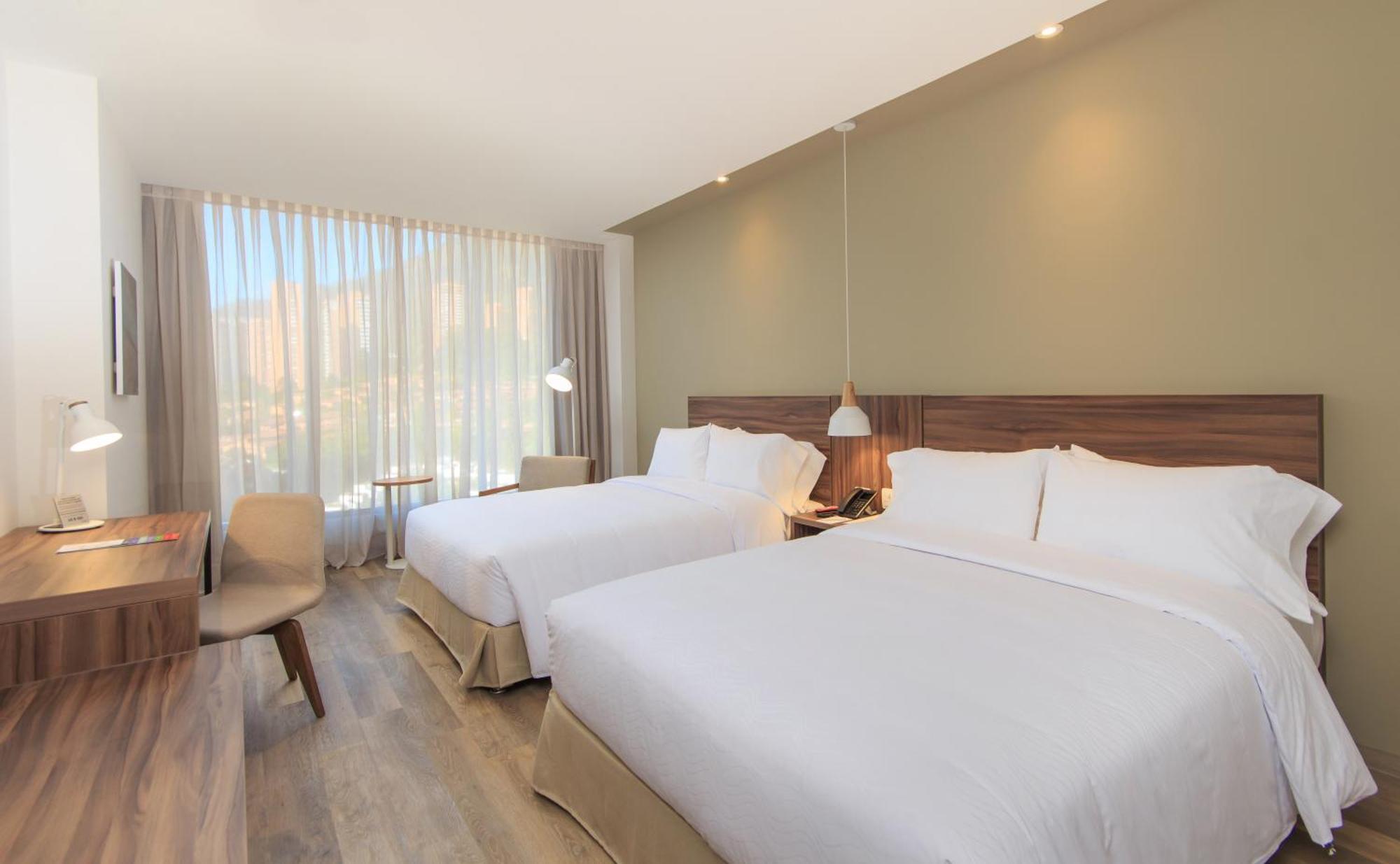 Novotel Medellin El Tesoro エクステリア 写真 A room at the hotel