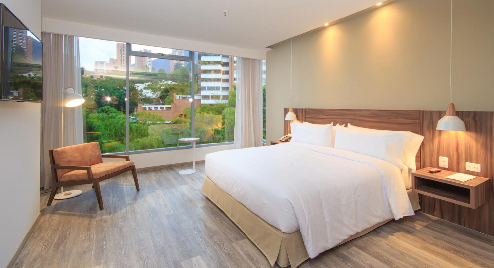 Novotel Medellin El Tesoro エクステリア 写真 A bedroom at the hotel