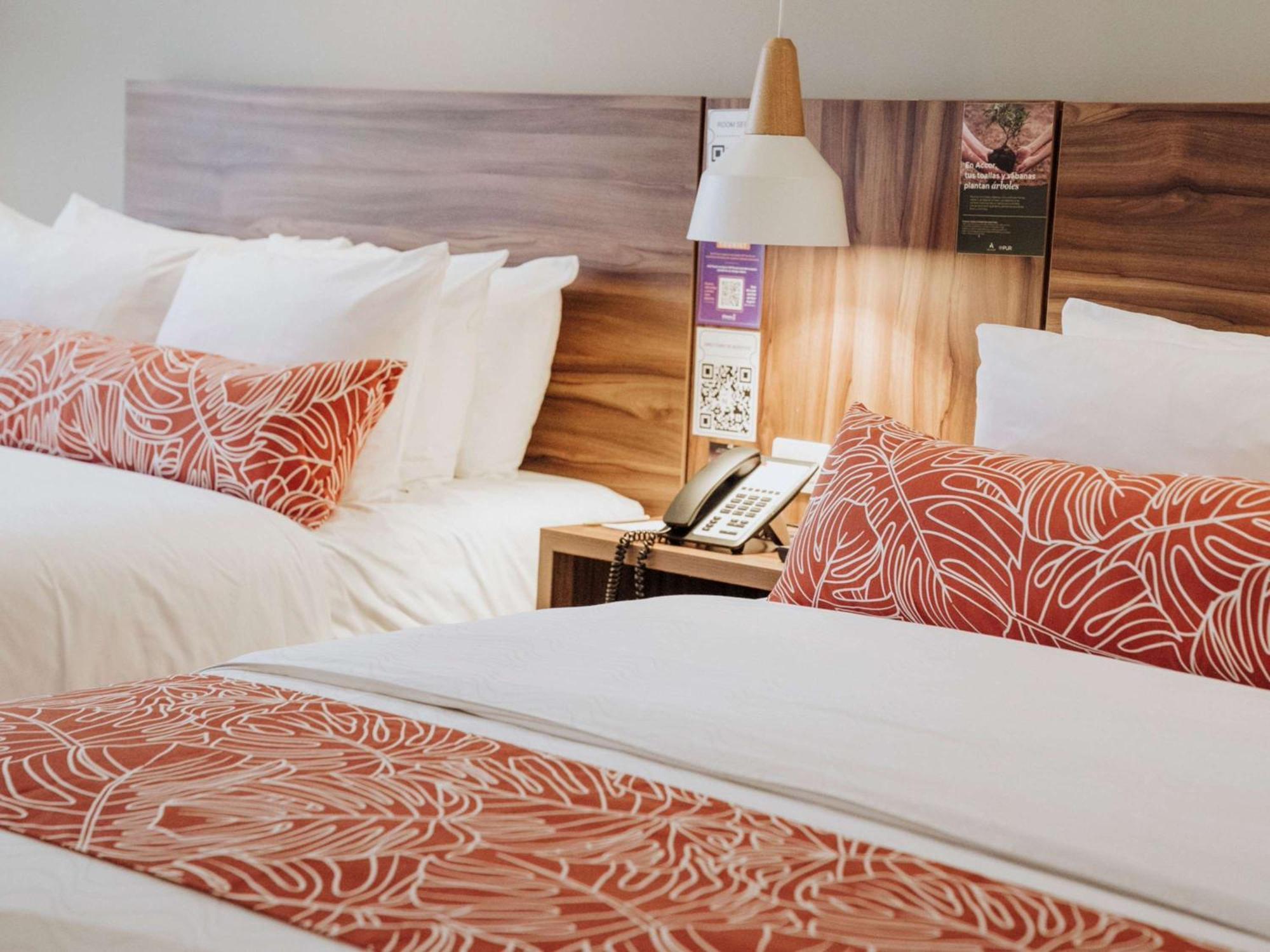 Novotel Medellin El Tesoro エクステリア 写真 A room at the hotel